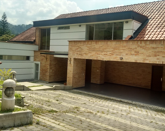 Fugas y humedades La Pradera